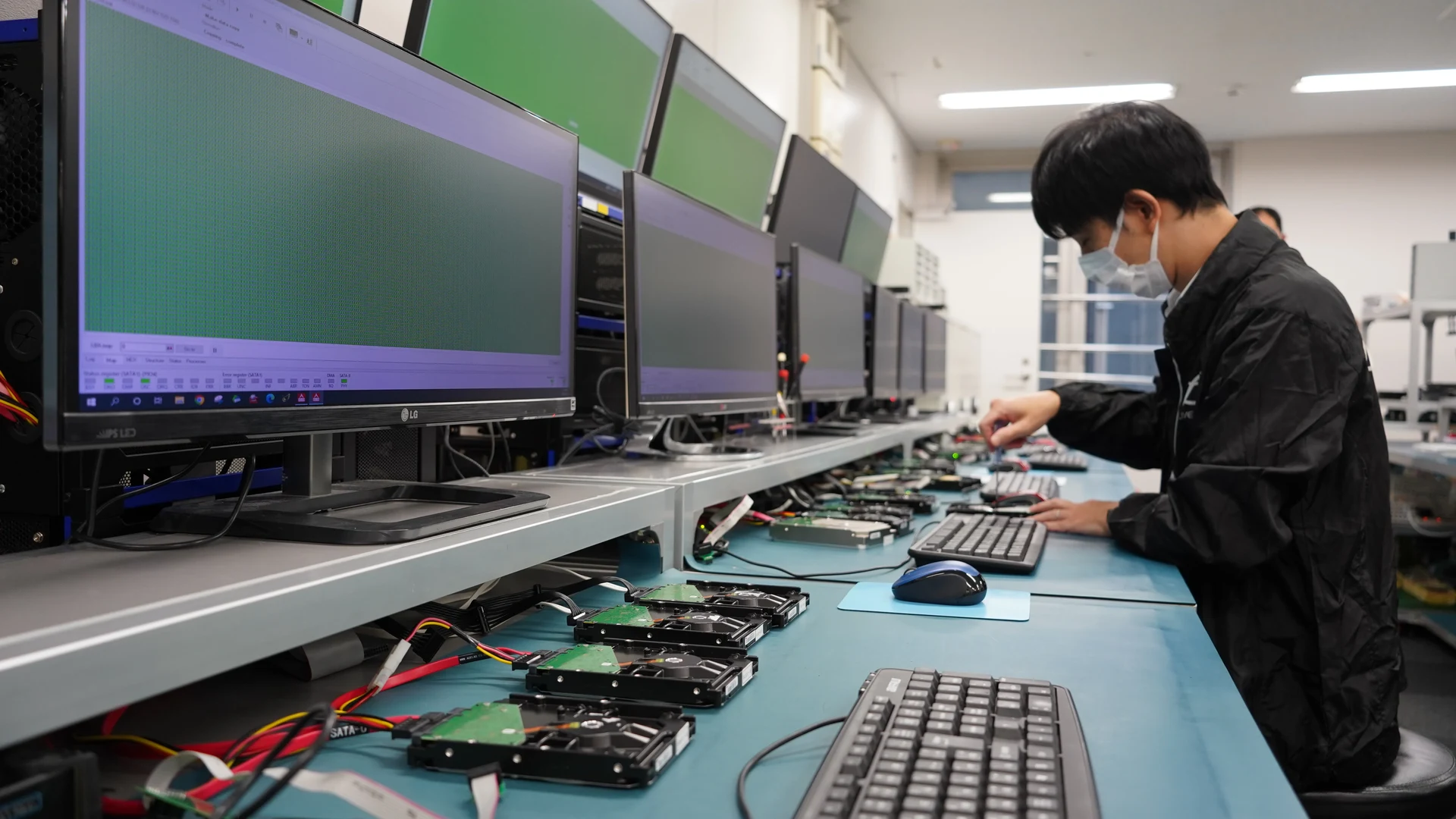 NAS(QNAP・Synology)