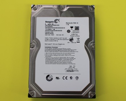ST31000528AS