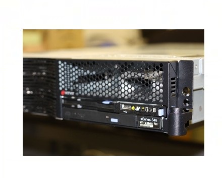 eServer X346 8840_01